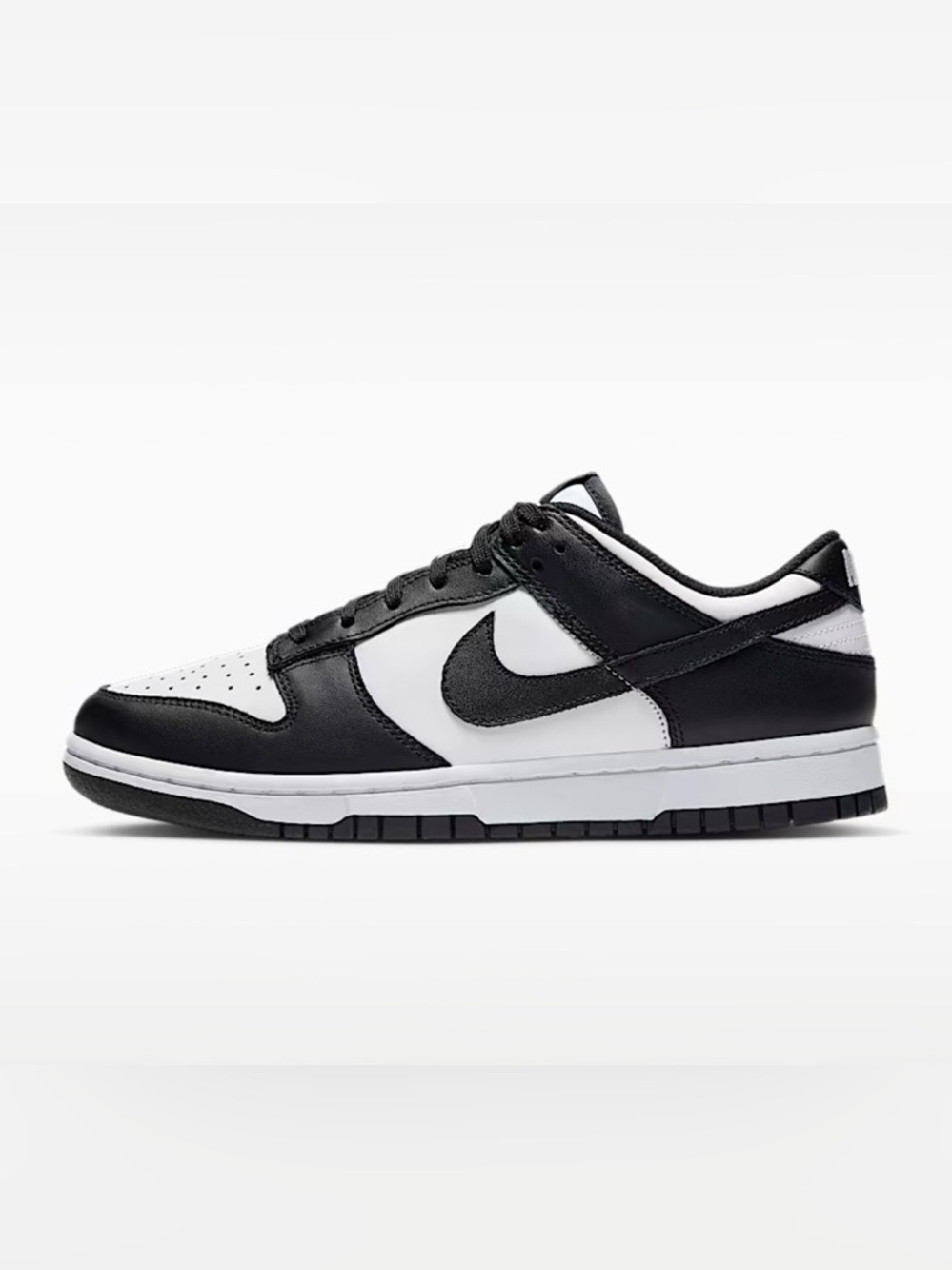 Nike Dunk Low-Top Sneakers in Black and White | Women’s Size 6